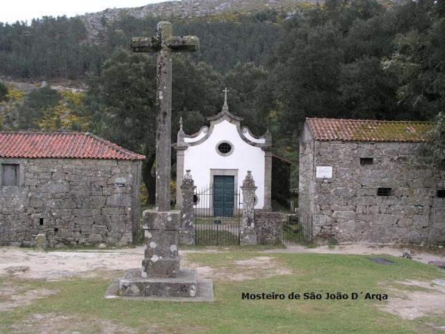 הוילה קמיניה Casa Da Veiga מראה חיצוני תמונה