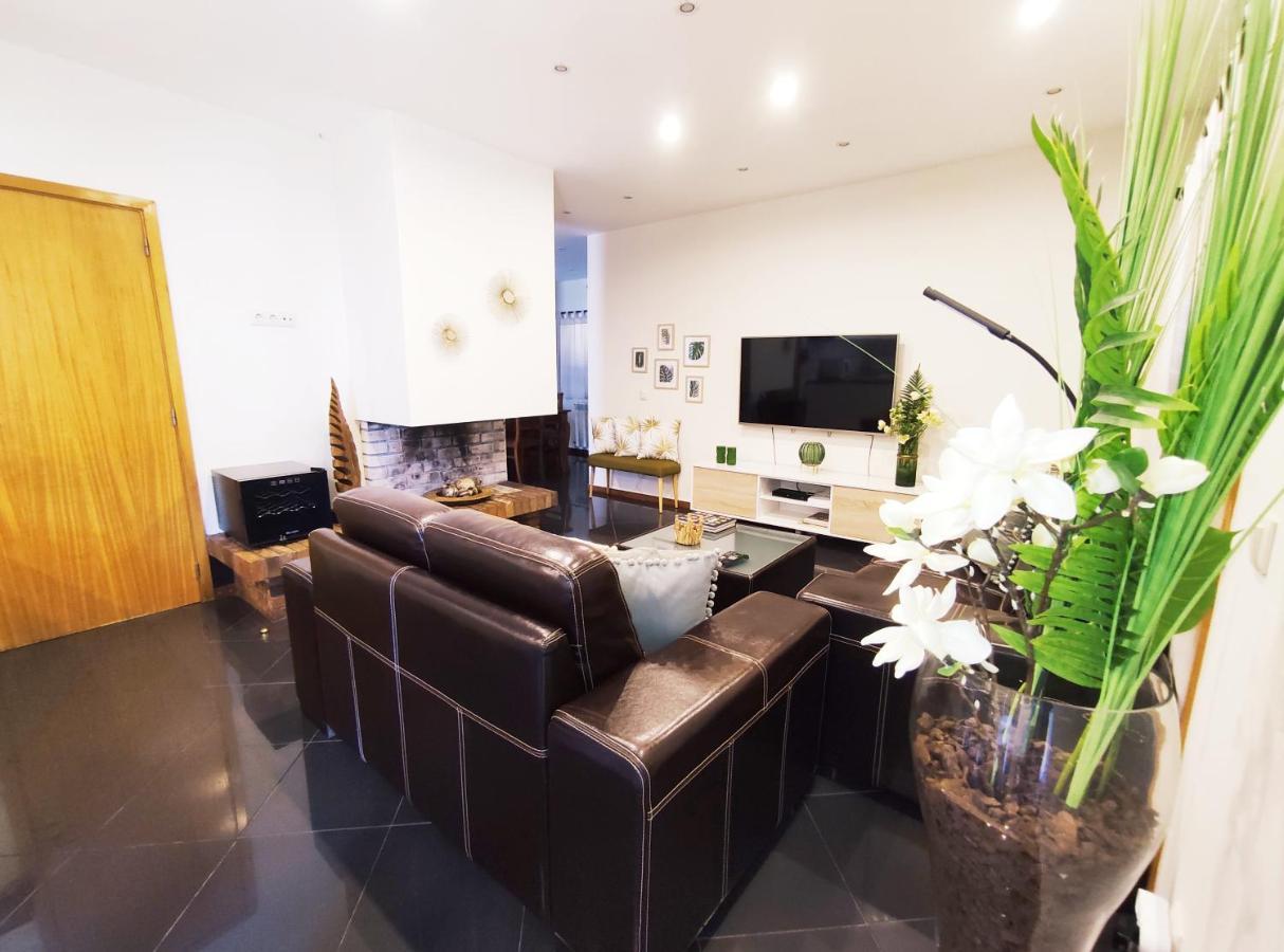 הוילה קמיניה Casa Da Veiga מראה חיצוני תמונה